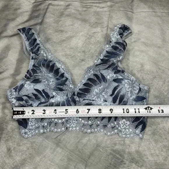 Lot 3 Bralettes Medium Intimates Black Tan Blue Lace Coquette Romantic Comfort - Picture 9 of 10